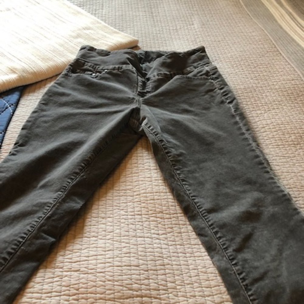 Jag Grey Courduroy Jeans